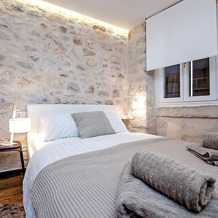 Luna Rooms And Studios Ровинь Экстерьер фото
