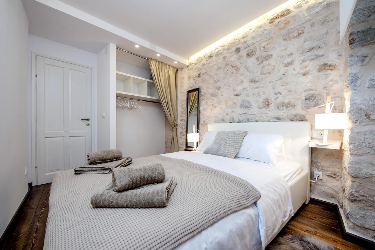Luna Rooms And Studios Ровинь Экстерьер фото
